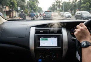 AC Mobil Keluar Kabut? Segera Periksa di Bengkel AC Mobil Tangerang
